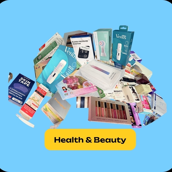 Assorted Apparel Bundle - Picture 2 of 6